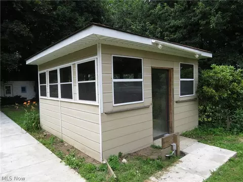 1748 Dock Rd, Madison, OH 44057 photo 24