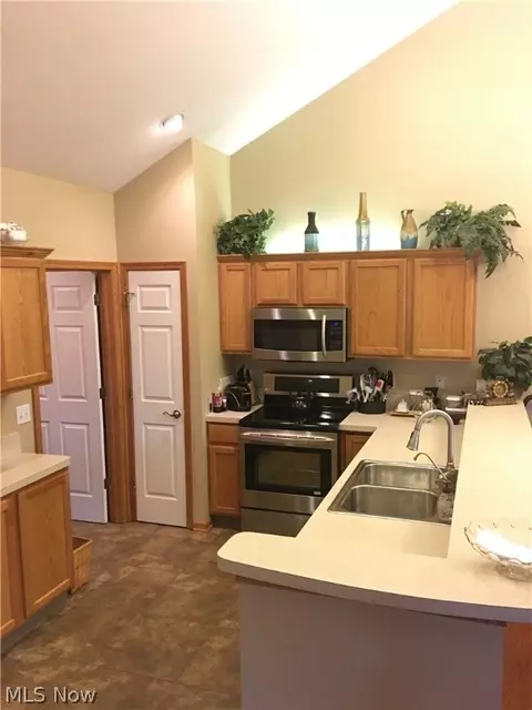 9151 Springfield Rd #104, Poland, OH 44514 photo 6