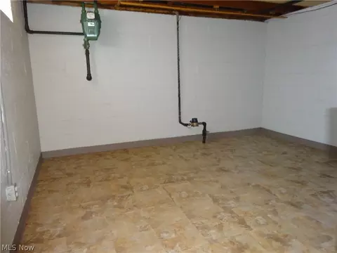 2927 Park Dr, Parma, OH 44134 photo 18