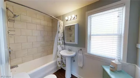 8541 Forestview Ave, Mentor, OH 44060 photo 17
