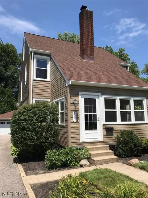 8541 Forestview Ave, Mentor, OH 44060 photo 1