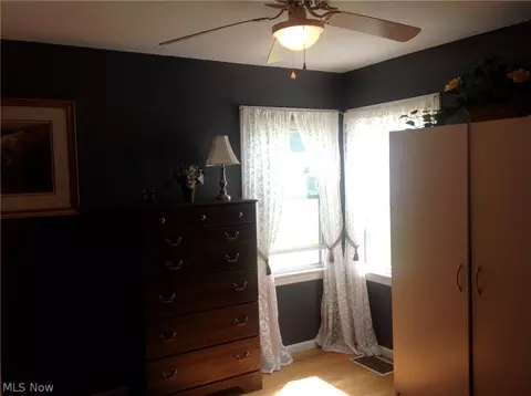 335 E Vermont Ave, Sebring, OH 44672 photo 14
