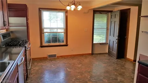 7194 Broadview Rd, Parma, OH 44134 photo 9