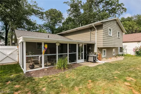 353 Stanford Ave, Elyria, OH 44035 photo 16