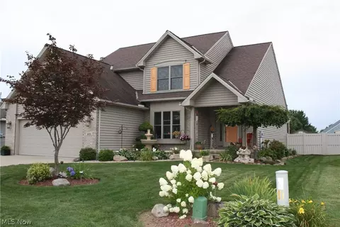 225 Kansas Ave, Elyria, OH 44035 photo 3