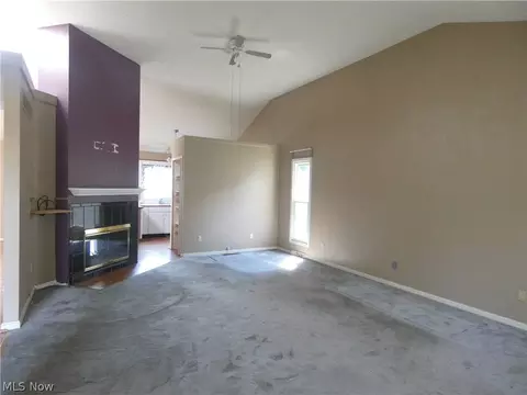 4101 Ivanhoe Dr, Lorain, OH 44053 photo 6