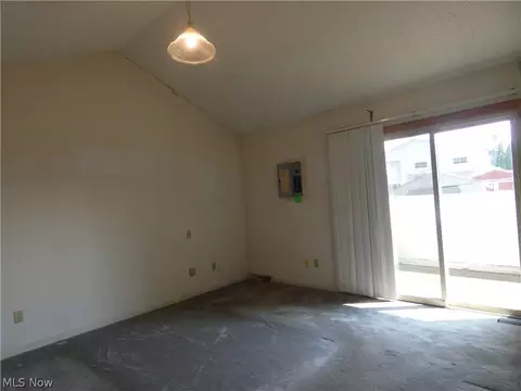 4101 Ivanhoe Dr, Lorain, OH 44053 photo 11