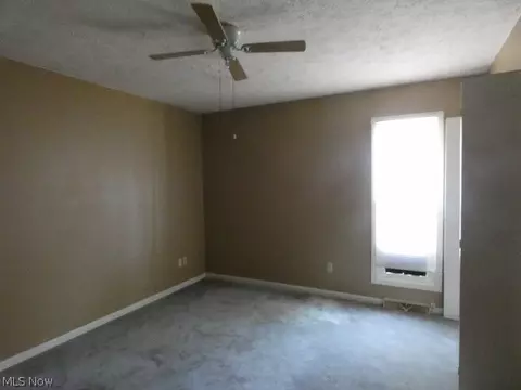 4101 Ivanhoe Dr, Lorain, OH 44053 photo 14