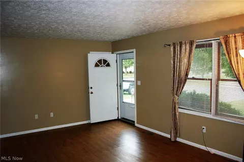 258 Stable Dr, Lagrange, OH 44050 photo 7