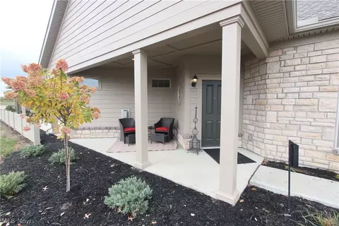 4051 Coventry Ln, Huron, OH 44839 photo 2