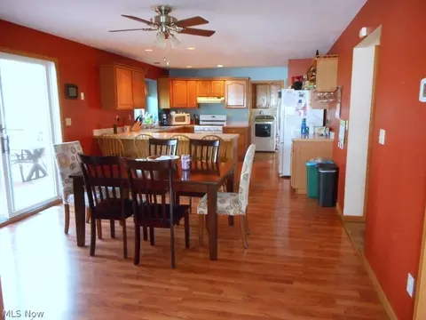 215 Hendrix Blvd, Lagrange, OH 44050 photo 5