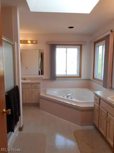 215 Hendrix Blvd, Lagrange, OH 44050 photo 11