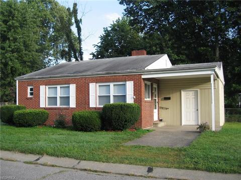 614 Williams, Williamstown, WV 26187 photo 1