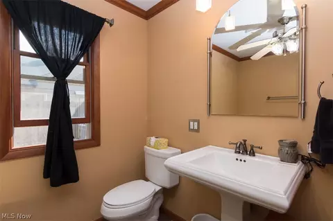 155 Ingleside Dr, Berea, OH 44017 photo 17