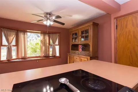 155 Ingleside Dr, Berea, OH 44017 photo 8