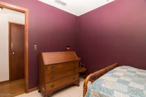 155 Ingleside Dr, Berea, OH 44017 photo 14