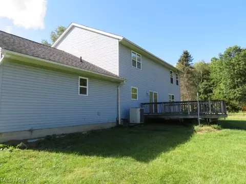 9784 Colton Rd, Windham, OH 44288 photo 4