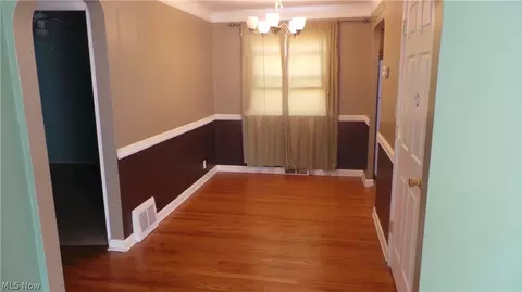 8606 Beech Ave, Brooklyn, OH 44144 photo 7