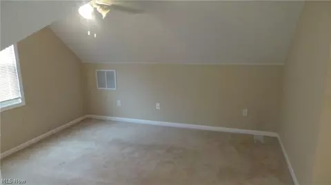 8606 Beech Ave, Brooklyn, OH 44144 photo 18