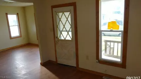 723 W 57th St, Ashtabula, OH 44004 photo 5