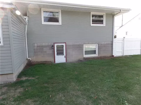 6071 Smith Rd, Brook Park, OH 44142 photo 27