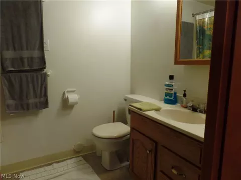 6071 Smith Rd, Brook Park, OH 44142 photo 24