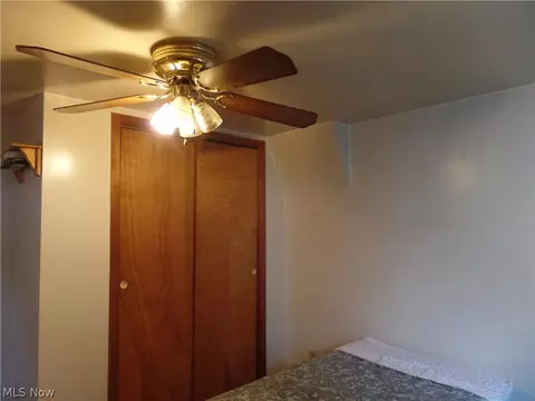 6071 Smith Rd, Brook Park, OH 44142 photo 22