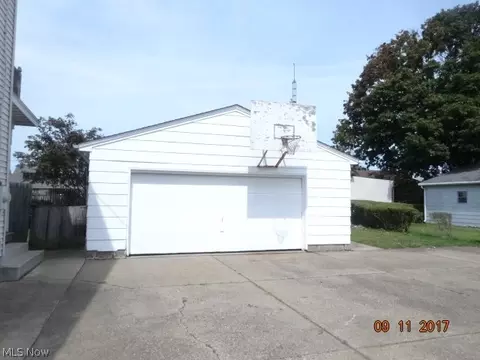 3311 23rd St NW, Canton, OH 44708 photo 5