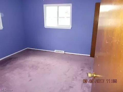 761 Edwards Dr, Berea, OH 44017 photo 7