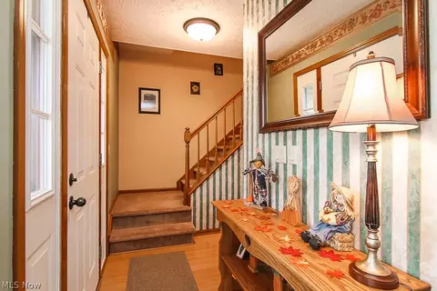 525 Hampton Dr, Elyria, OH 44035 photo 11