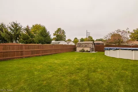525 Hampton Dr, Elyria, OH 44035 photo 34