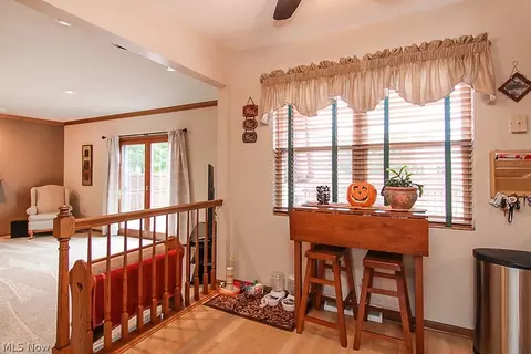 525 Hampton Dr, Elyria, OH 44035 photo 30