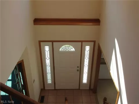 122 Ferris State Ct, Elyria, OH 44035 photo 9