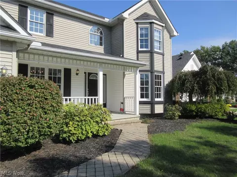 122 Ferris State Ct, Elyria, OH 44035 photo 14