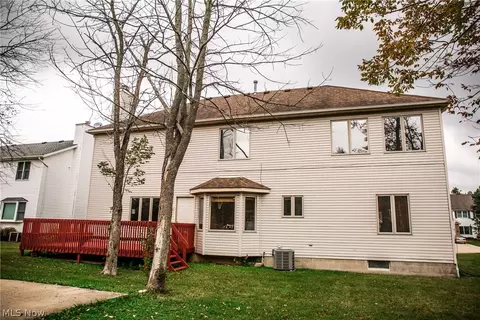 1574 Oak Tree Dr, Brunswick, OH 44212 photo 12