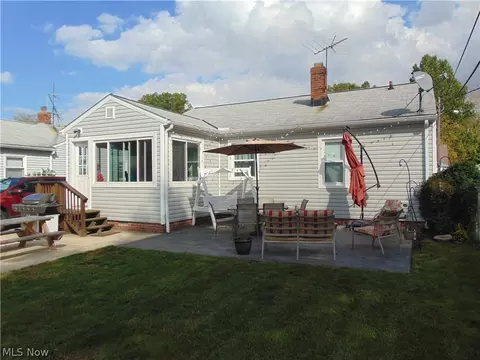 1744 Rush Rd, Wickliffe, OH 44092 photo 4