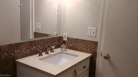 1744 Rush Rd, Wickliffe, OH 44092 photo 18