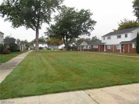282 E 235th St #185, Euclid, OH 44123 photo 11
