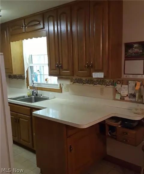 3423 Silvieus St, Ashtabula, OH 44004 photo 3