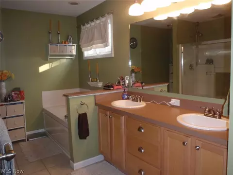 431 Alexis Dr, Elyria, OH 44035 photo 20
