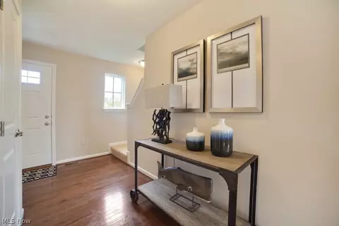 303 Garfield Blvd, Lagrange, OH 44050 photo 2