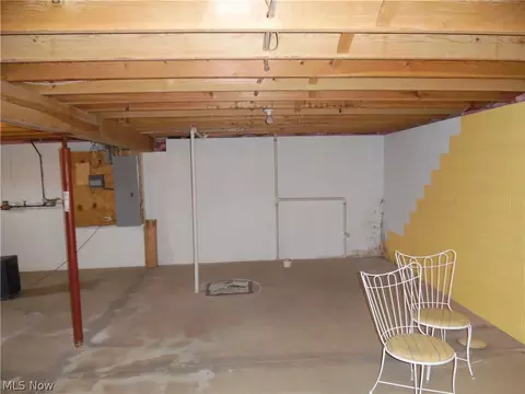 334 Hatton Dr, Andover, OH 44003 photo 12