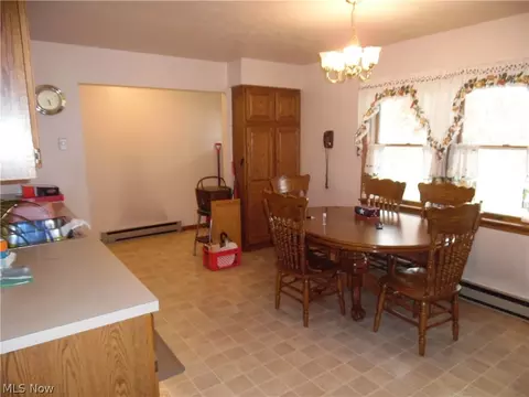 334 Hatton Dr, Andover, OH 44003 photo 4