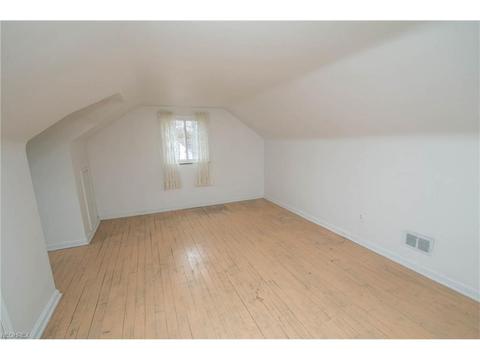 7377 State Rd, Parma, OH 44134 photo 17