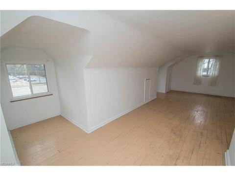 7377 State Rd, Parma, OH 44134 photo 16