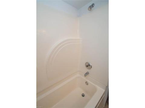 7377 State Rd, Parma, OH 44134 photo 13