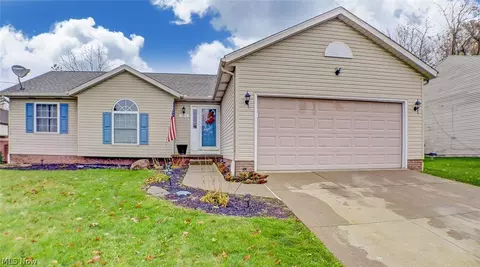 1375 Redstone Ave, Akron, OH 44310 photo 1