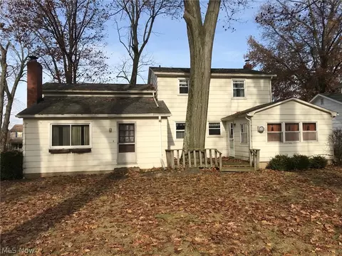 719 Forest Ridge Dr, Boardman, OH 44512 photo 10