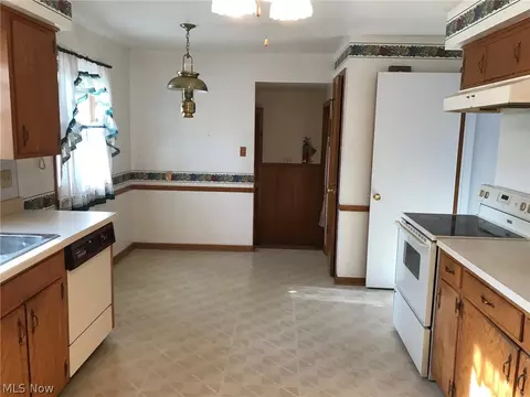 719 Forest Ridge Dr, Boardman, OH 44512 photo 13