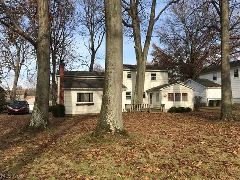719 Forest Ridge Dr, Boardman, OH 44512 photo 11
